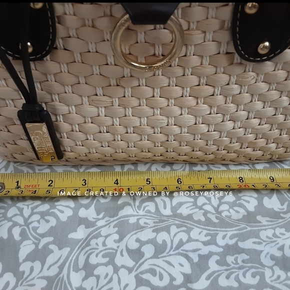 **SOLD** Chaps Straw Handbag EUC - Picture 9 of 11